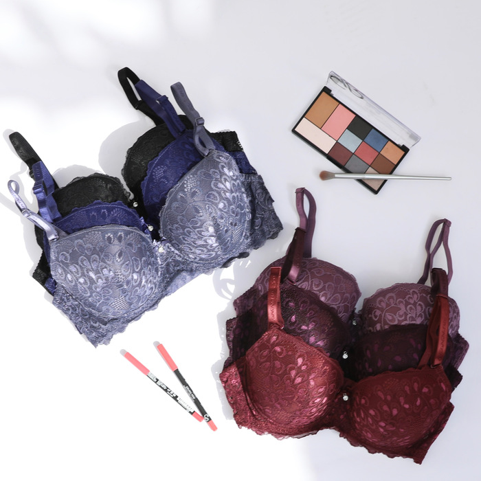 LACE STRAPS WIDE BAND BRA