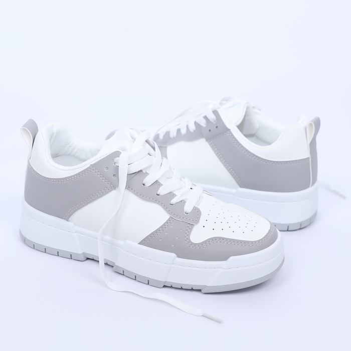 LACE-UP FRONT CHUNKY SNEAKERS