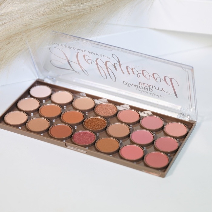 DIAMOND BEAUTY EYESHADOW PALETTE (21 COLOR)