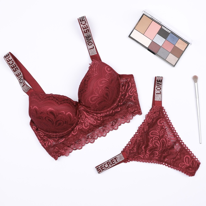 RED BRA AND PANTIES SET (2 PCS)