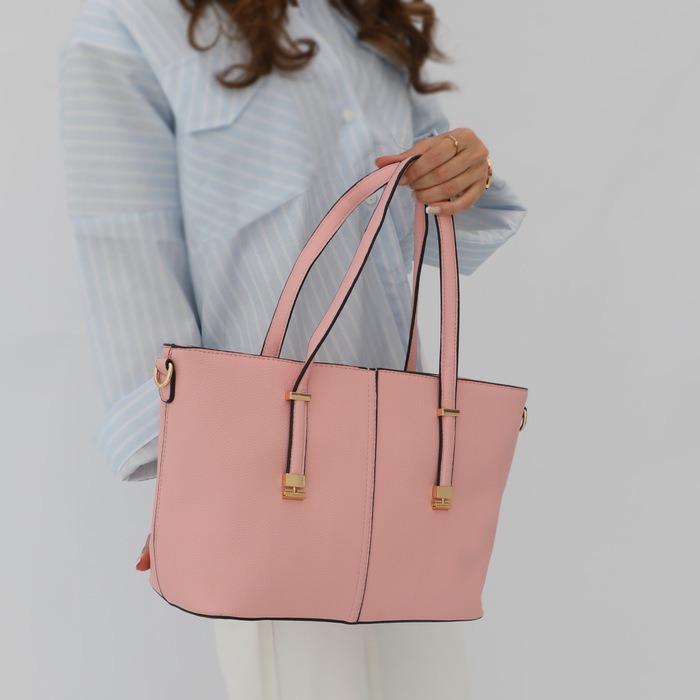 ELEGANT SHOULDER BAG