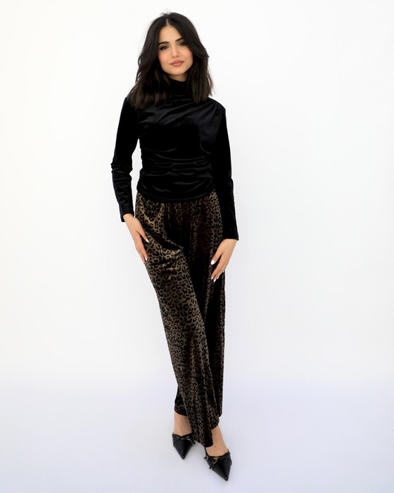 TIGER PANTS SOFT AND ELEGANT MATERIAL