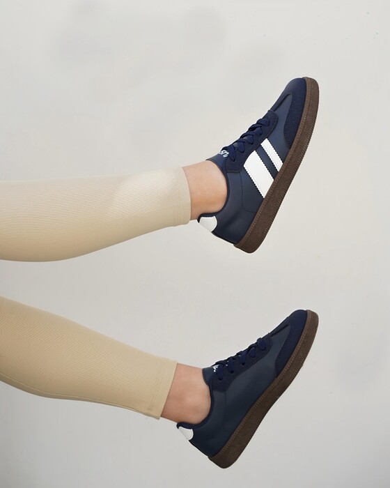 SAMBA SHOES, MODERN AND ELEGANT – SMILE EDITION