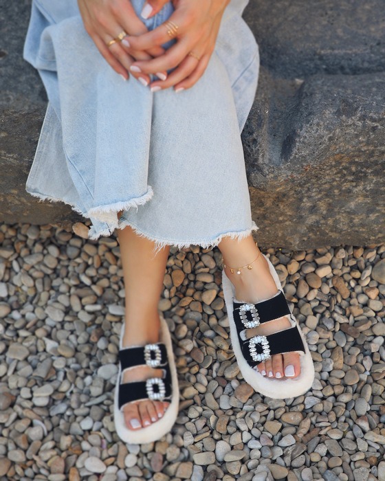 FURRY BUCKLE SLIDES