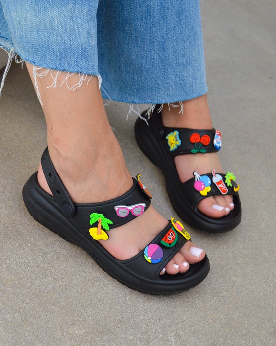 FASHIONABLE INS-STYLE CUTE LIGHTWEIGHT ANTI-SLIP SLIPPERS