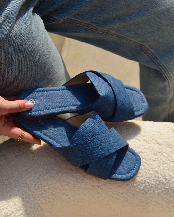 WOMEN FASHION FLAT SLIPPER