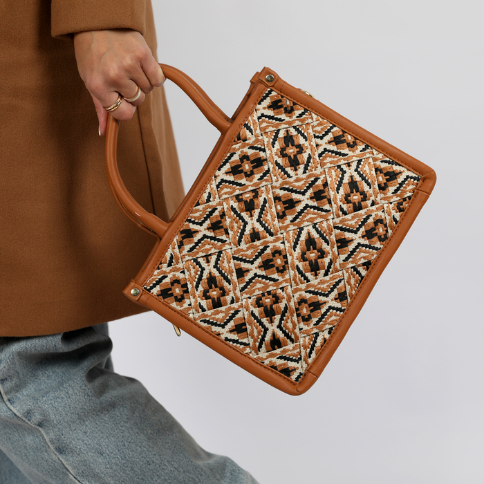 CHRISBELLA – TEXTURED EMBOSSED